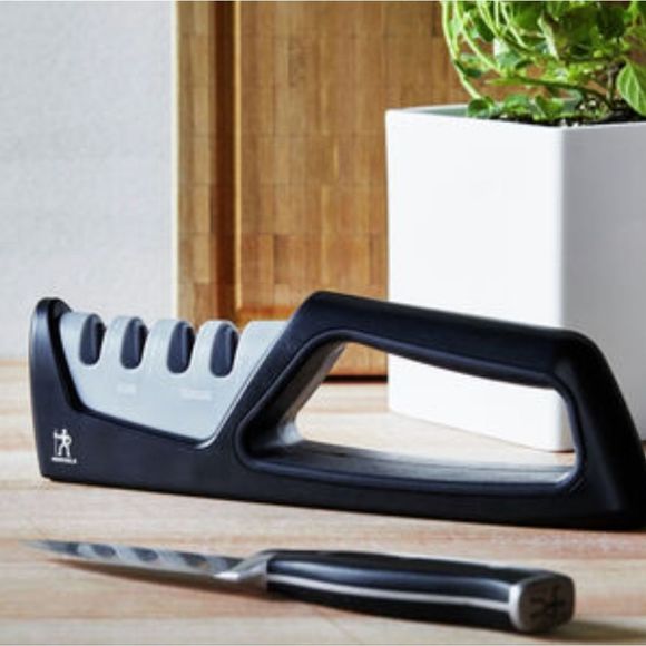 Henckels 2-Stage Knife Sharpener - Picture 1 of 8